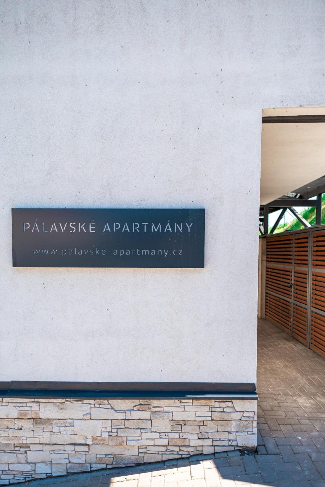 פבלוב Palavske Apartmany Original מראה חיצוני תמונה